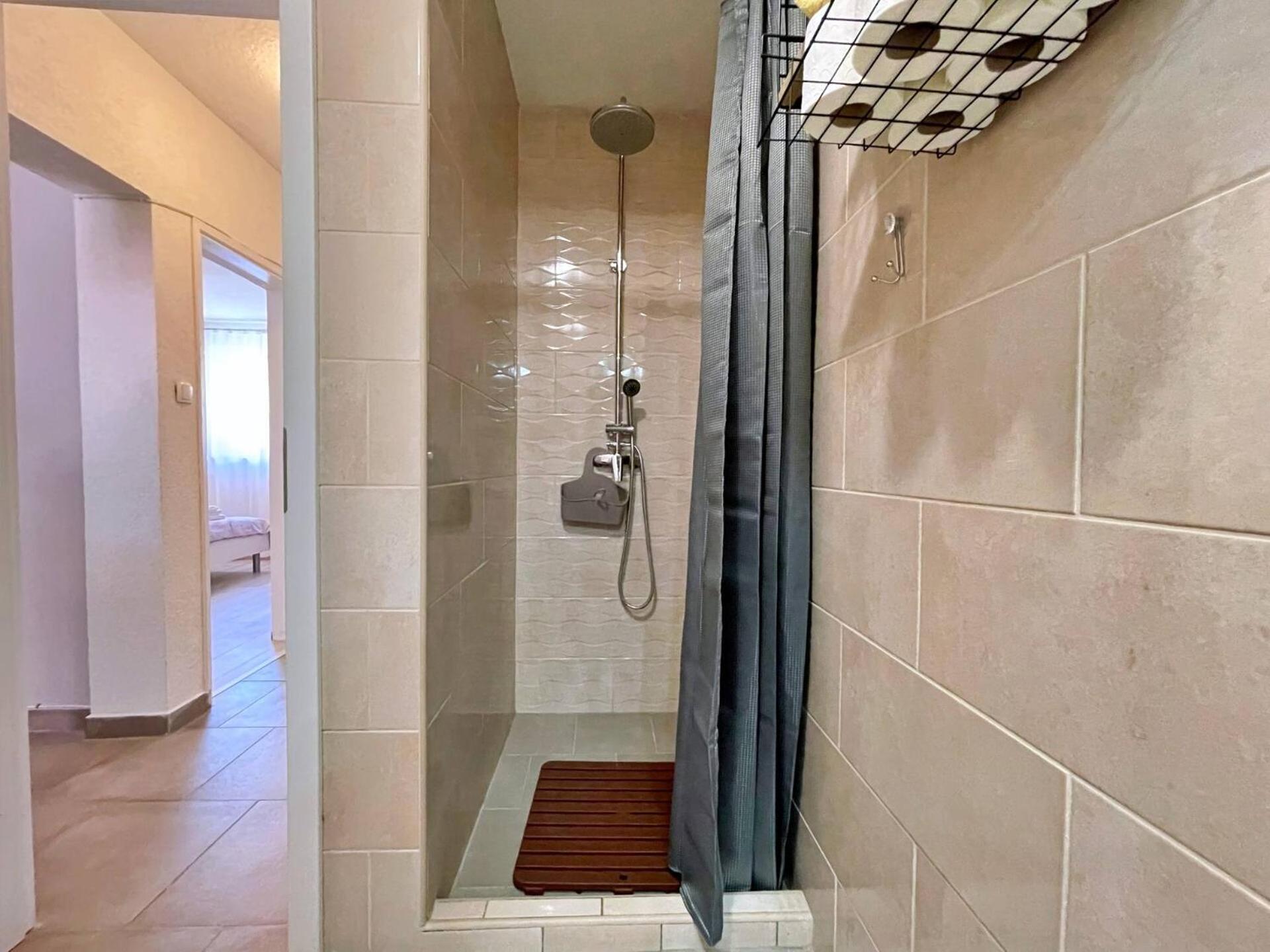 Apartment Butkovic シロ エクステリア 写真